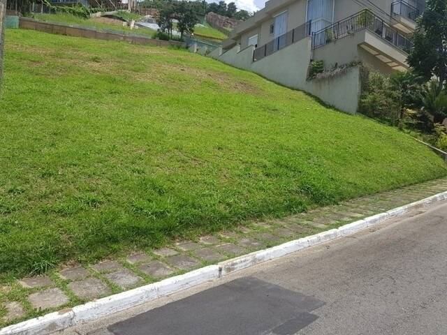 FANTASTICO TERRENO EM ALPHAVILLE