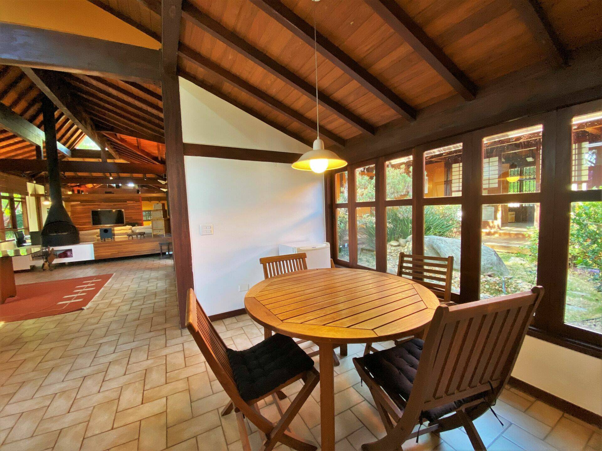 Casa de Condomínio à venda e aluguel com 4 quartos, 500m² - Foto 14