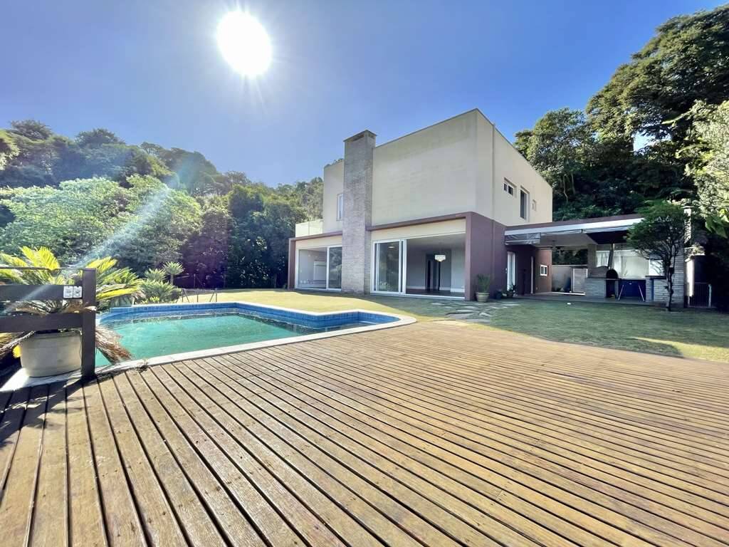 Casa à venda e aluguel com 4 quartos, 490m² - Foto 10