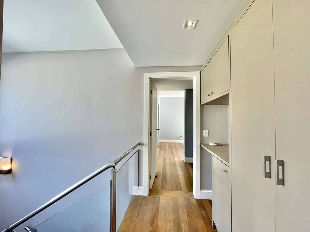 Casa à venda e aluguel com 4 quartos, 490m² - Foto 28