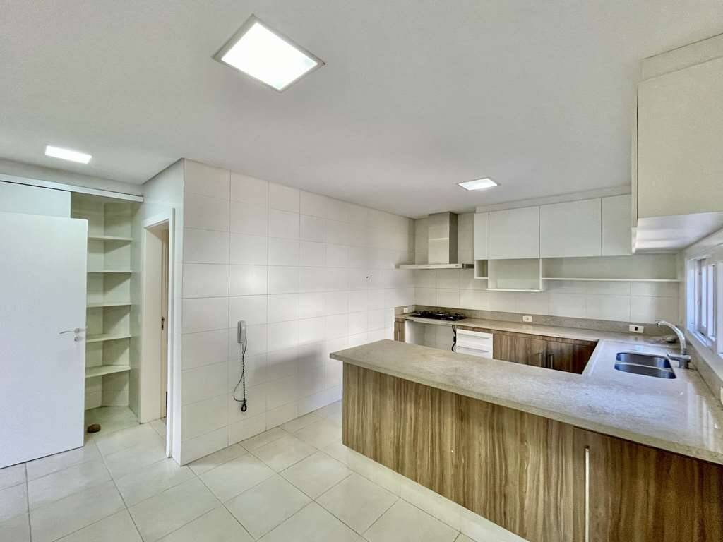 Casa à venda e aluguel com 4 quartos, 490m² - Foto 24