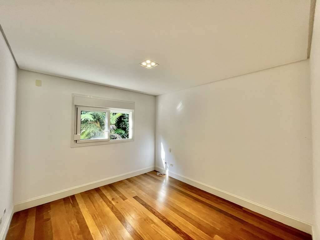 Casa à venda e aluguel com 4 quartos, 490m² - Foto 45