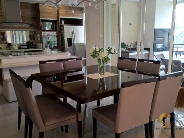 Apartamento para Venda em Santana de Parnaíba - 4