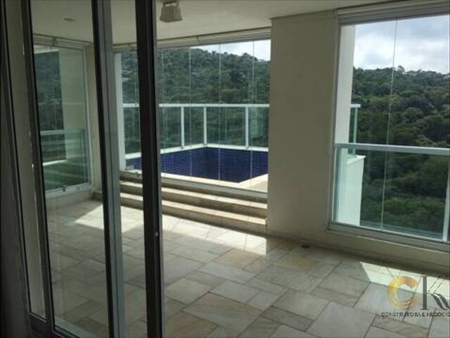 Apartamento para Venda em Santana de Parnaíba - 2
