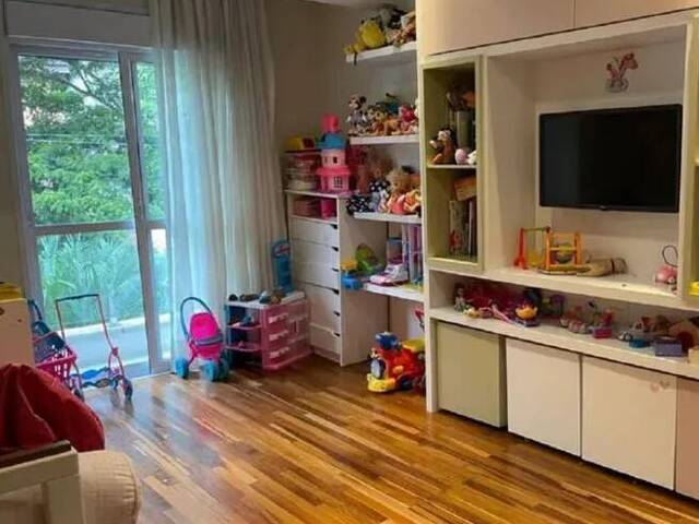 Casa para Venda em Santana de Parnaíba - 3