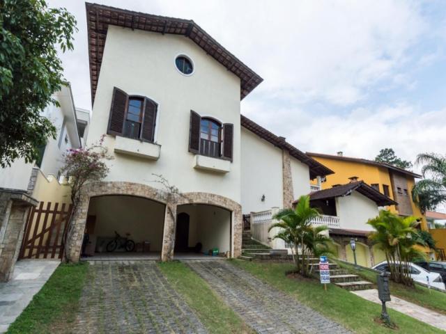 #1372 - Casa para Venda em Santana de Parnaíba - SP