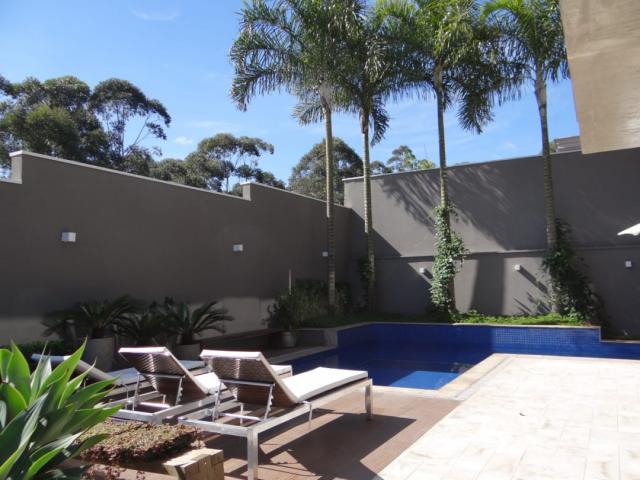 #1399 - Casa para Venda em Santana de Parnaíba - SP