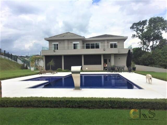 #1400 - Casa para Venda em Santana de Parnaíba - SP