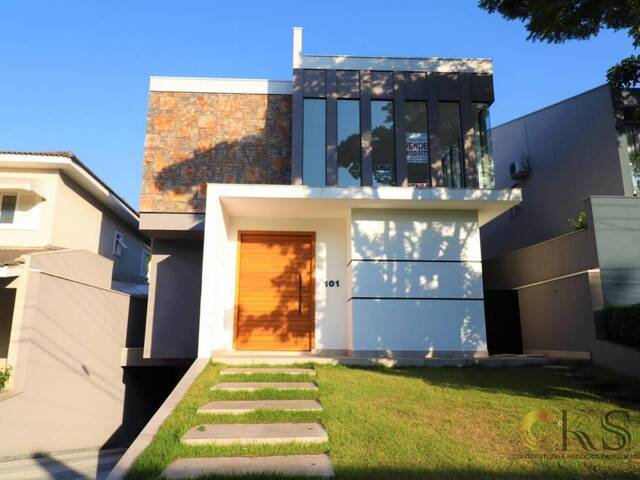 Casa para Venda em Santana de Parnaíba - 3