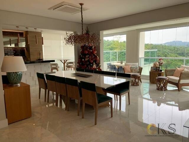 Apartamento para Venda em Santana de Parnaíba - 4