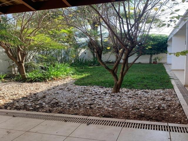 #1440 - Casa para Venda em Santana de Parnaíba - SP