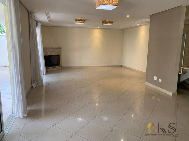 Casa para Venda em Santana de Parnaíba - 4