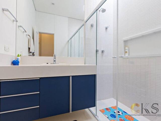 Casa para Venda em Santana de Parnaíba - 3