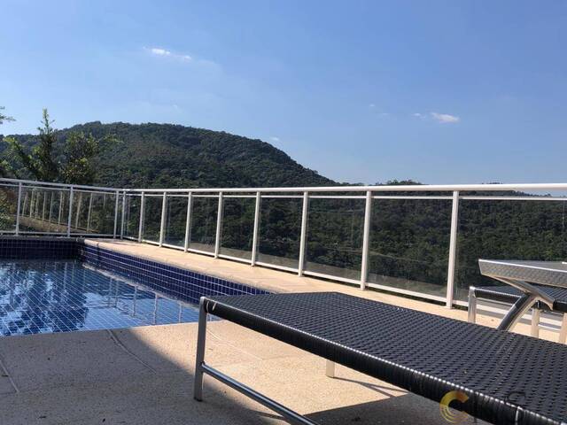 Casa para Venda em Santana de Parnaíba - 4