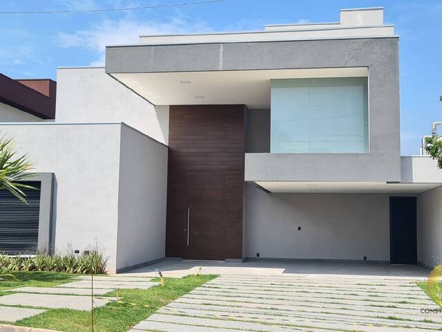 Casa para Venda em Santana de Parnaíba - 2