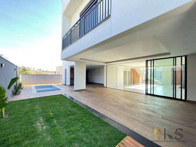 Casa para Venda em Santana de Parnaíba - 4