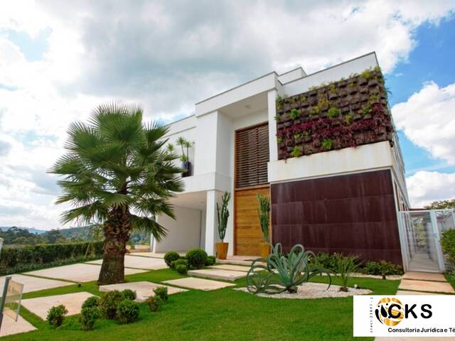 #1637 - Casa para Venda em Santana de Parnaíba - SP