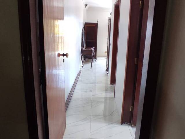 Casa para Venda em Santana de Parnaíba - 5