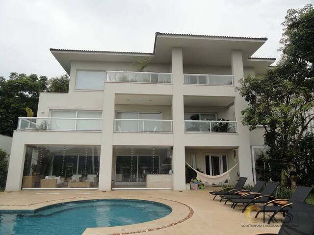 Casa para Venda em Santana de Parnaíba - 3
