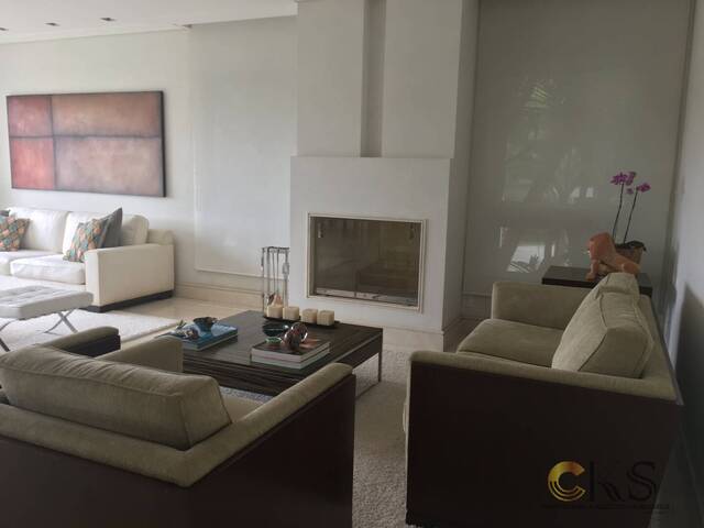 Casa para Venda em Santana de Parnaíba - 5