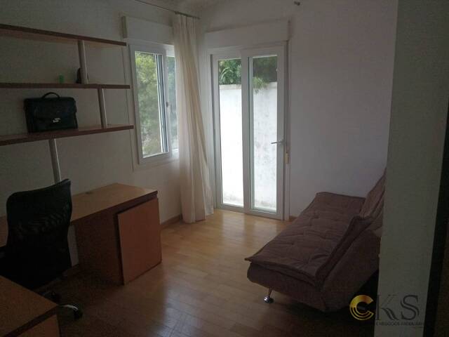 Casa para Venda em Santana de Parnaíba - 5