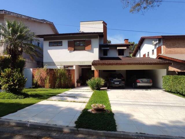 #1674 - Casa para Venda em Santana de Parnaíba - SP