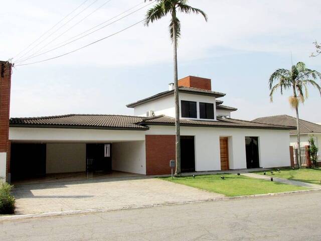 #1675 - Casa para Venda em Santana de Parnaíba - SP