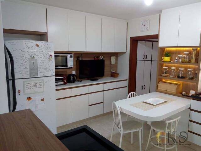 Casa para Venda em Santana de Parnaíba - 4