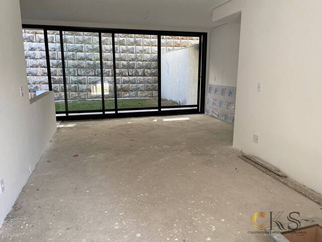 Casa para Venda em Santana de Parnaíba - 4