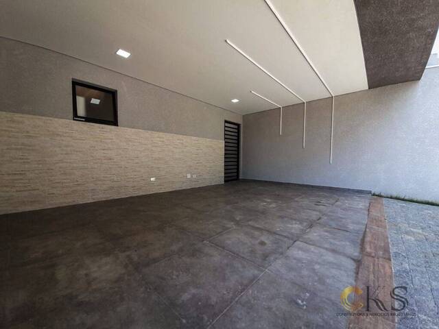 Casa para Venda em Santana de Parnaíba - 3