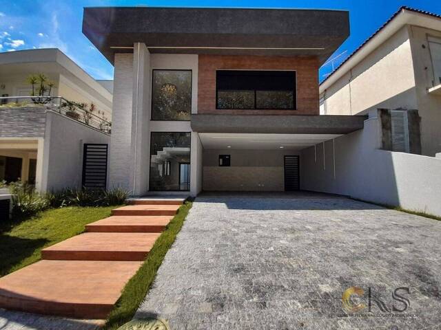 Casa para Venda em Santana de Parnaíba - 2