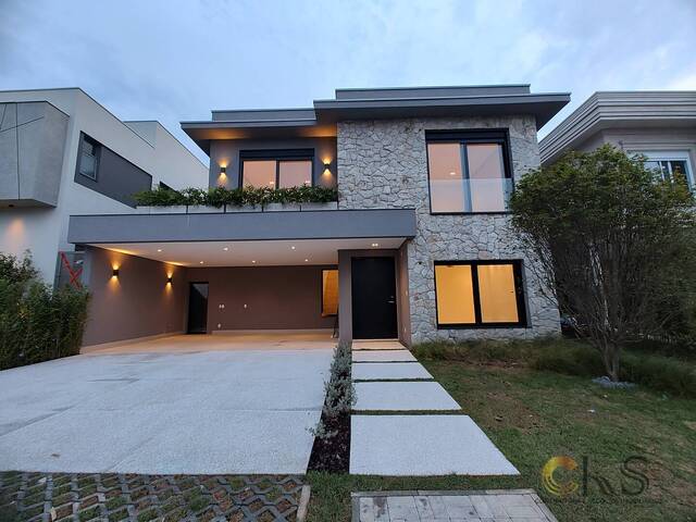 Casa para Venda em Santana de Parnaíba - 5