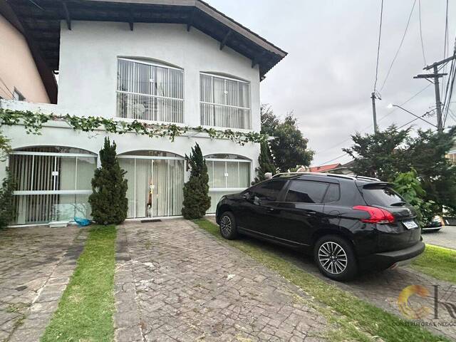 Casa para Venda em Santana de Parnaíba - 2