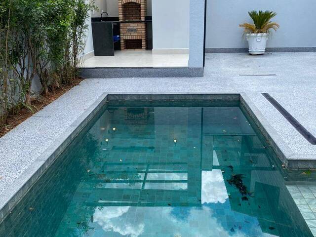 Casa para Venda em Santana de Parnaíba - 2
