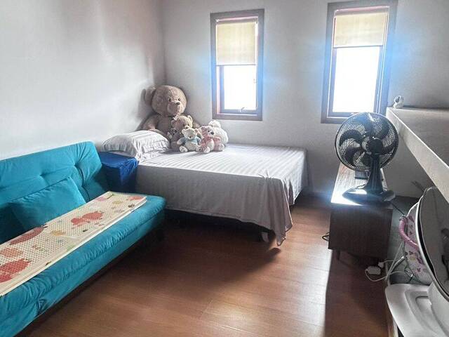 Casa para Venda em Santana de Parnaíba - 3