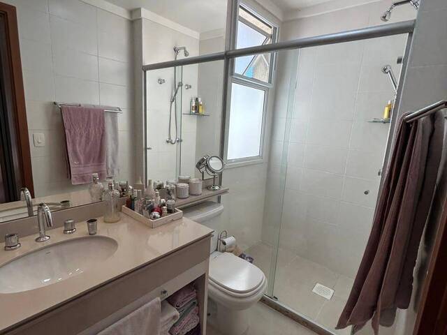 Apartamento para Venda em Santana de Parnaíba - 5