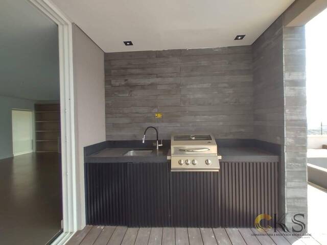 Casa para Venda em Santana de Parnaíba - 3