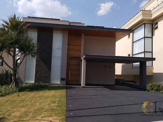Casa para Venda em Santana de Parnaíba - 2