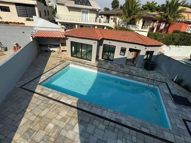 #1799 - Casa para Venda em Barueri - SP