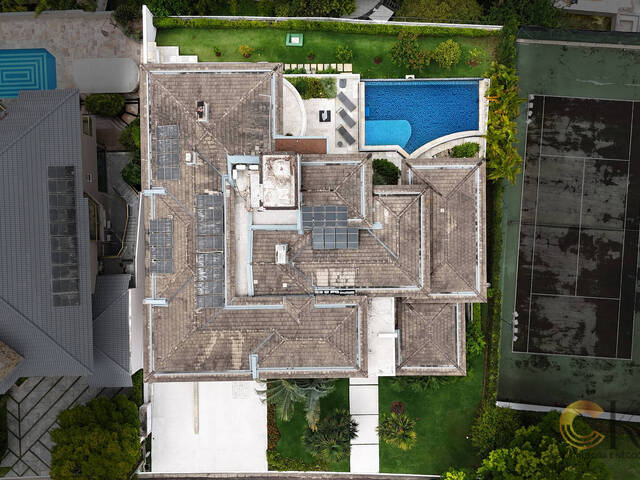 Casa para Venda em Santana de Parnaíba - 5