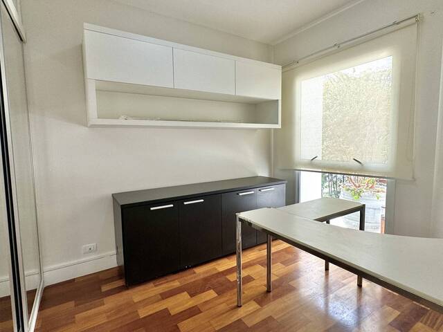 #1845 - Casa para Venda em Santana de Parnaíba - SP