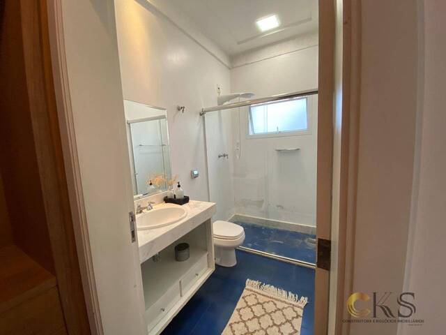 Casa para Venda em Santana de Parnaíba - 3