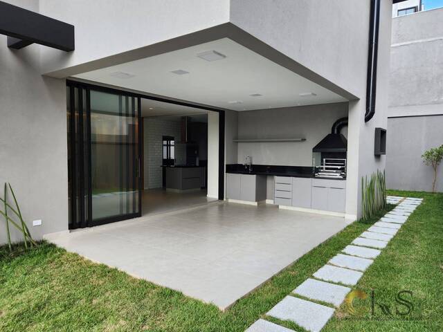 Casa para Venda em Santana de Parnaíba - 5