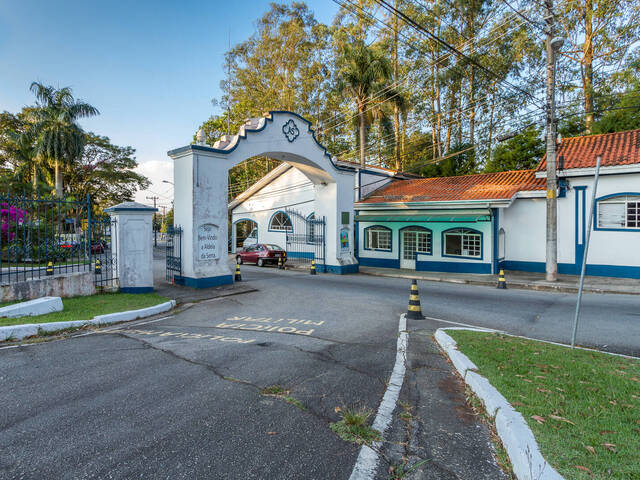 #1858 - Casa para Venda em Barueri - SP - 1