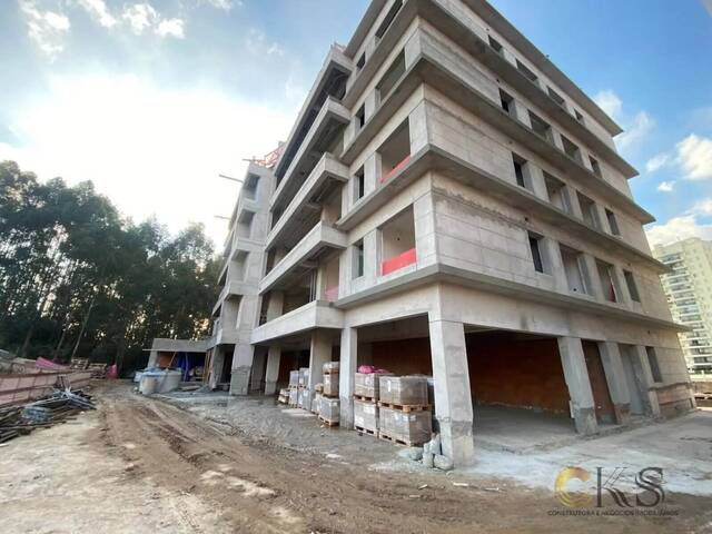 Apartamento para Venda em Santana de Parnaíba - 5