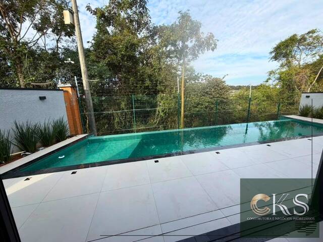 #1902 - Casa para Venda em Itu - SP