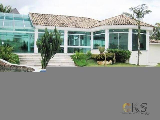 Casa para Venda em Santana de Parnaíba - 3