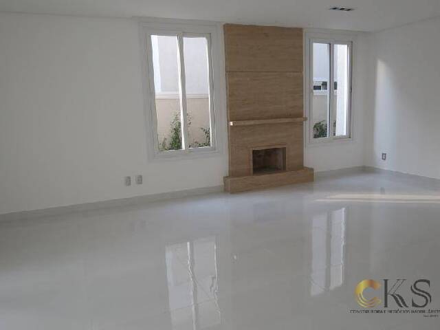 Casa em condomínio para Venda em Santana de Parnaíba - 2