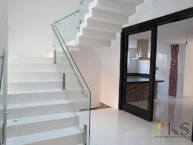 Casa em condomínio para Venda em Santana de Parnaíba - 4