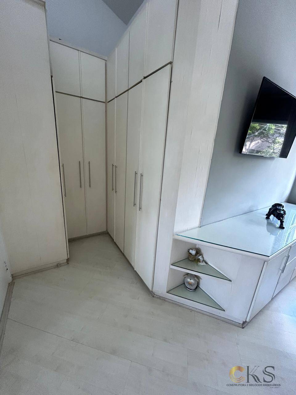 Casa, 4 quartos, 350 m² - Foto 16